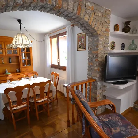 Confortable Y Centrico Apartamento En Begur - Es-226-30 Apartment *