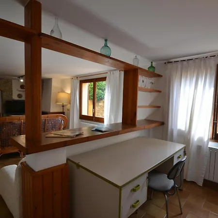 Confortable Y Centrico Apartamento En Begur - Es-226-30
